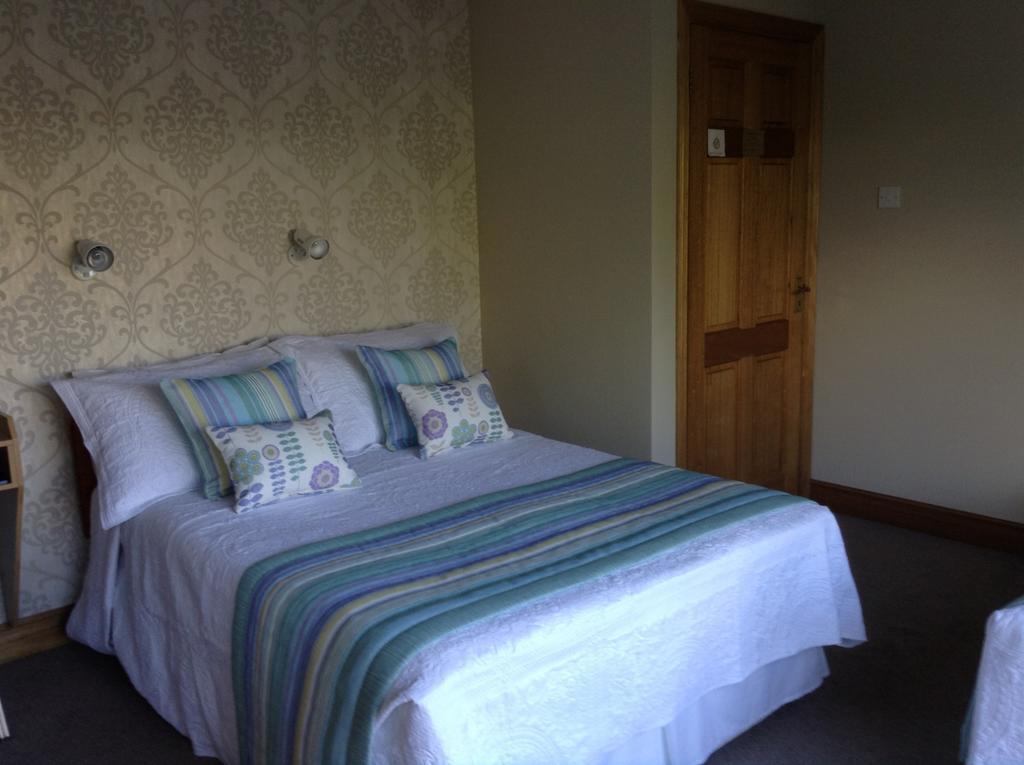 אוטרארד Riverwalk House B&B מראה חיצוני תמונה